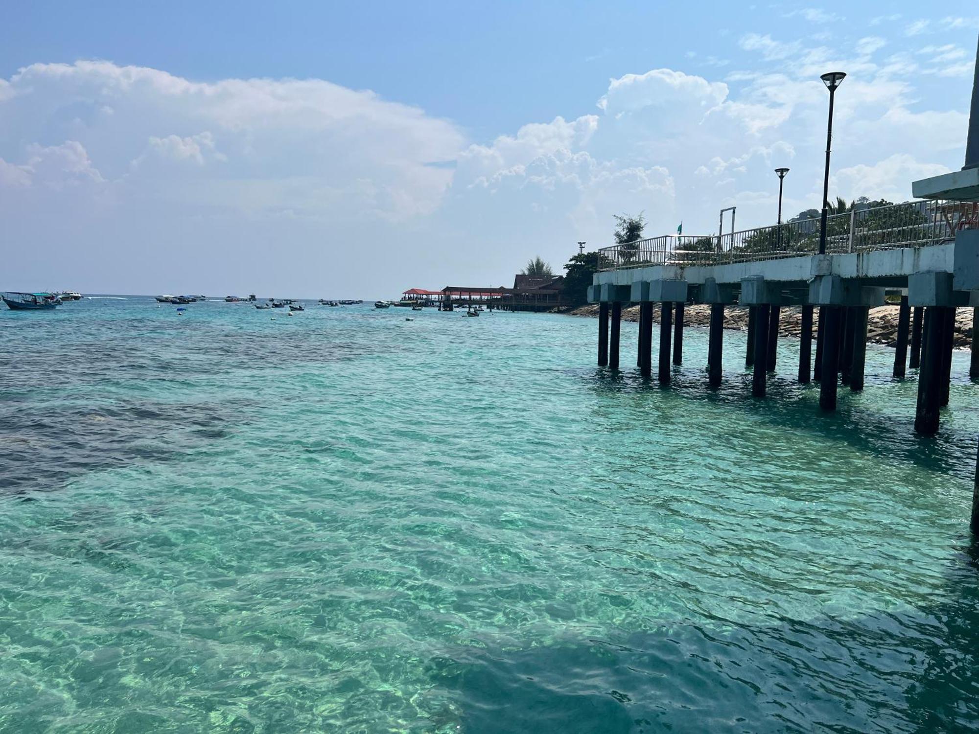 Mama'S Chalet Pulau Perhentian Besar Kampong Pasir Hantu Exterior photo