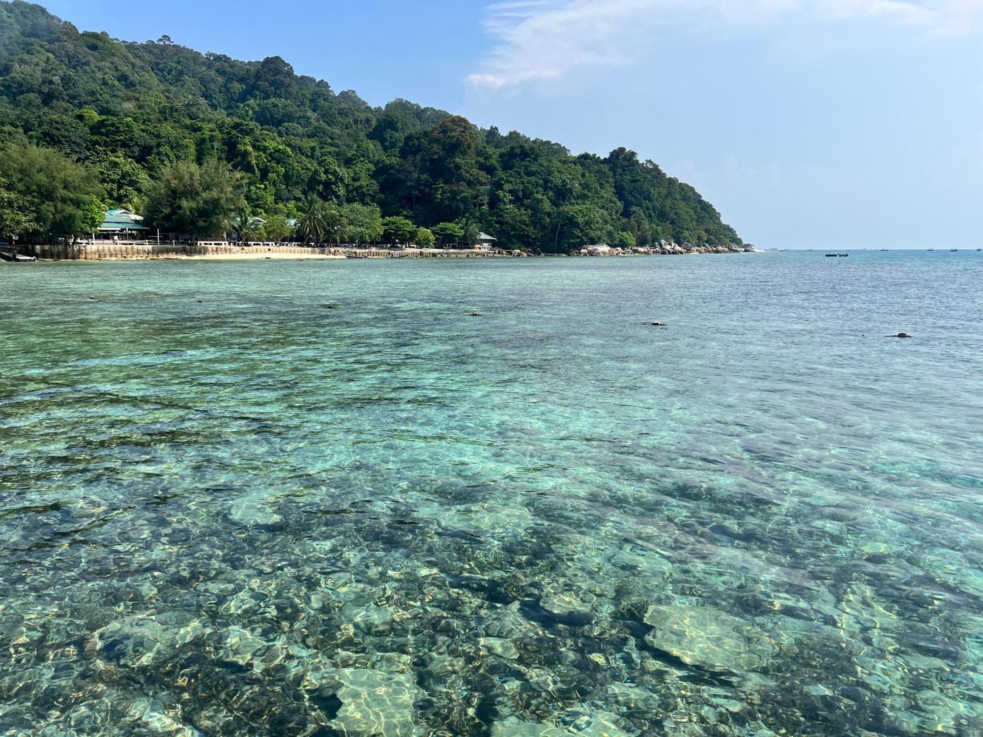 Mama'S Chalet Pulau Perhentian Besar Kampong Pasir Hantu Exterior photo